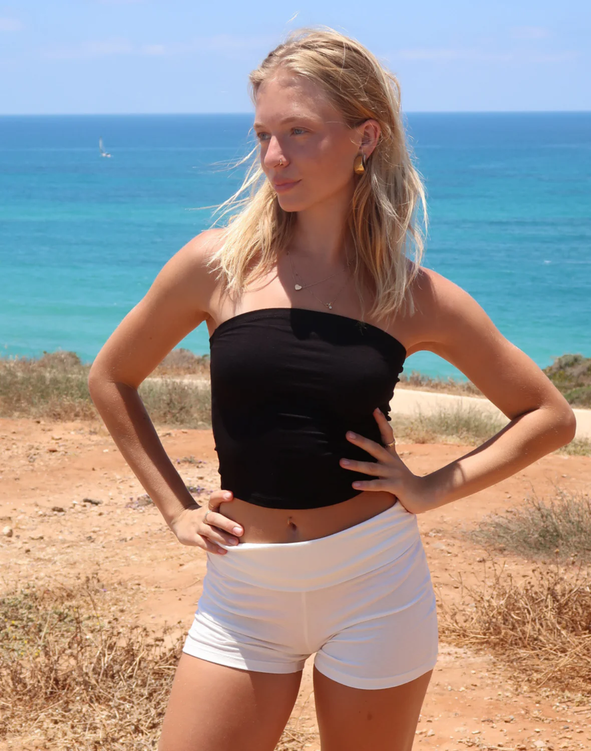 סטרפלס חלק ארוך - שחור
