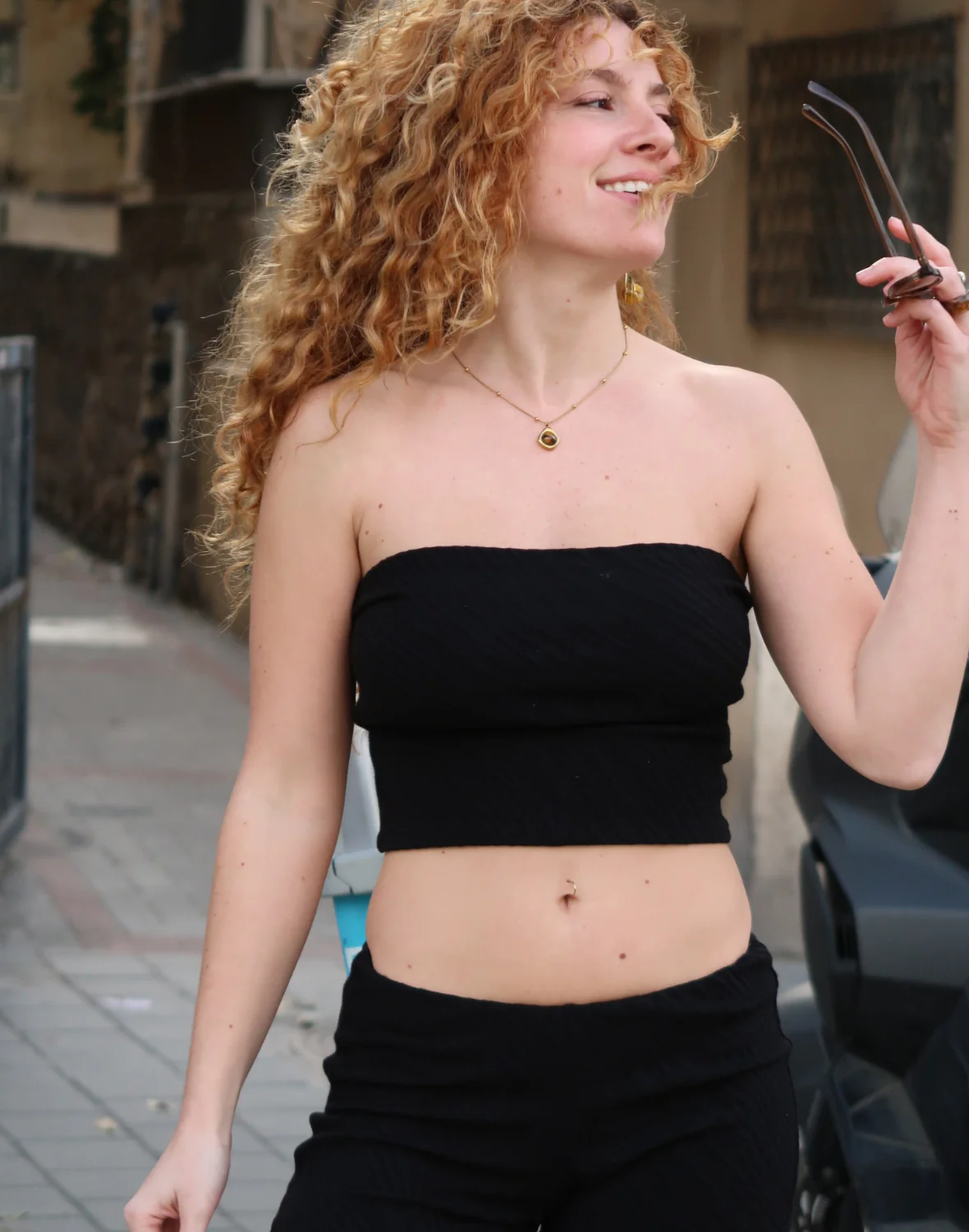 סטרפלס קטיפה
